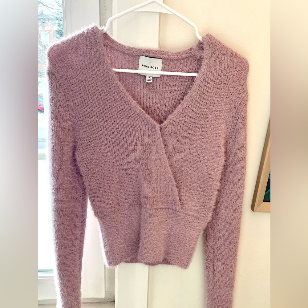 PINK ROSE SWEATER